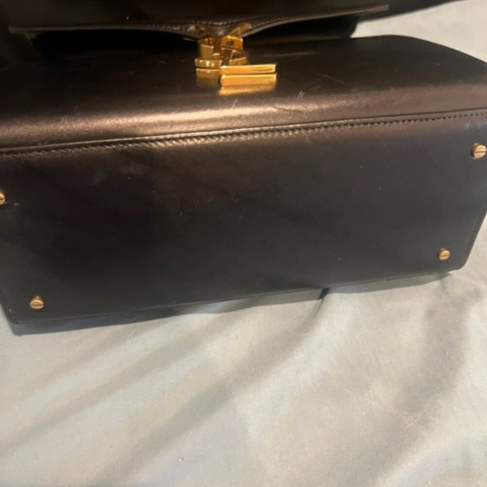 Saint Laurent Cassandra Medium Top Handle Leather Bag (Black)